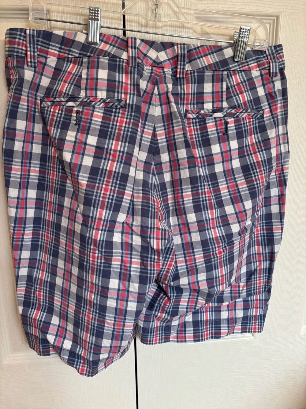 Vineyard Vines’s Men's Plaid Breaker Cotton Blend Shorts - Navy, White & Red